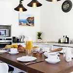 Ξενοδοχείο Del Mar *